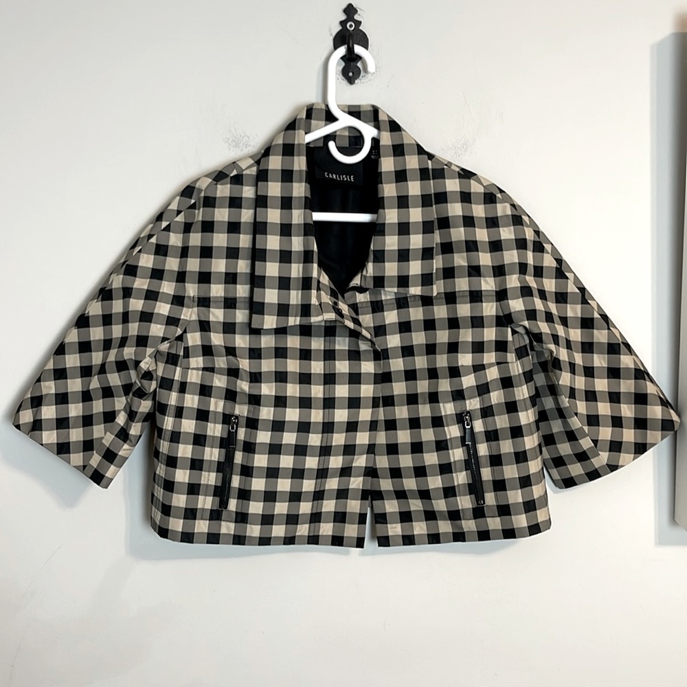Carlisle cropped three-quarter sleeve black jacket size 10